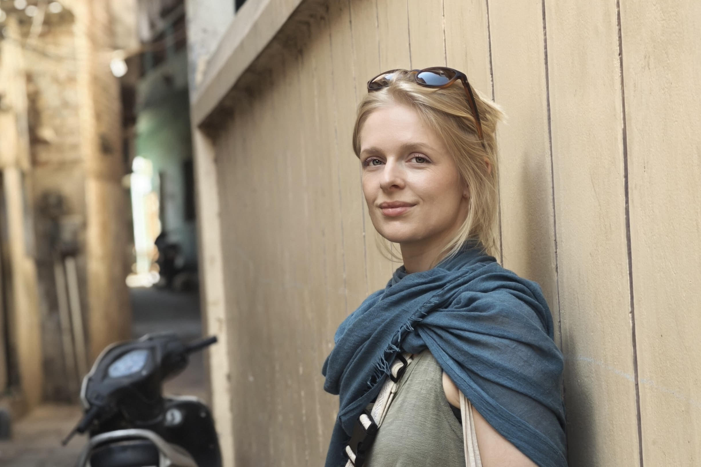 French to English Language Expert